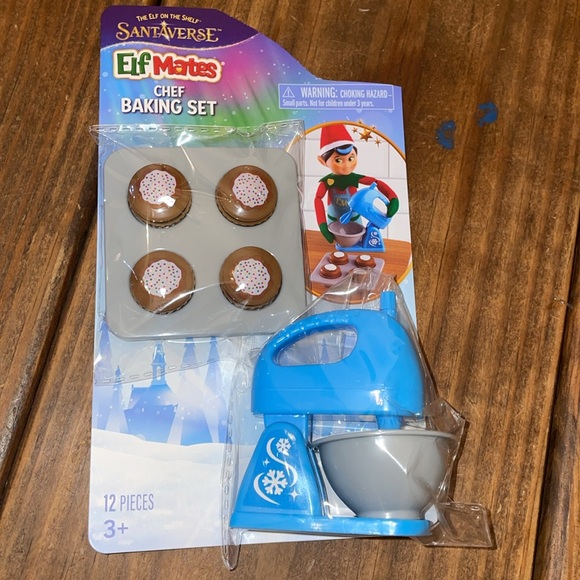 Elf On The Shelf Baking Set - Picture 7 of 16